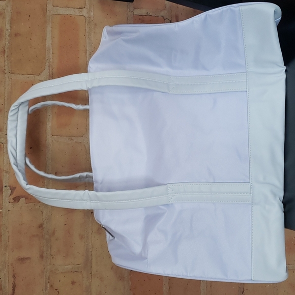 Lacoste Parfums duffel bag - Picture 3 of 5